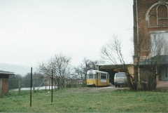 Tw 210 ex Gotha Mittel-u.B-Teil,alte Brauerei Ilmenau 28.11.1994