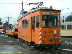 Arbeitstriebwagen 10, hier noch mal frontal. (12.9.2004)