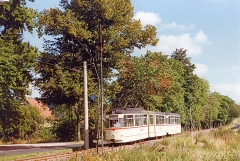 Tw 215 folgt uns als Planzug kurz vor Tabarz. Der Wagen gehört aktuell zum Museumsbestand (G4-67 2+2xGlTwER VEB Gotha 1967, Überlandausführung, 2001 restauriert, seit 01/2002 HTw