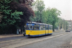 Triebwagen 203 am Myconiusplatz. (zwischen 1992 und 1994)