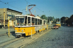 Triebwagen 306 ebenfalls am Hauptbahnhof. (Oktober 1991)