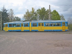 Triebwagen 528 am Gleisdreieck Walterhausen. (16. Oktober 2004)