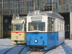 Fotosonderfahrt 01/2006. TW 39 und Tw 215 vor der Wagenhalle... (28. Januar 2006)