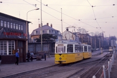 Am 27.12.1989 steht Vorserien-Gotha 43 vor dem Waldbahn-Wartehäuschen am Hauptbahnhof. Es war unser erster Besuch in der DDR,