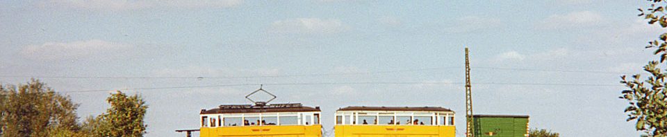 Der-Traditionszug-auf-der-Bahnüberführung-zwischen-Wahlwinkel-und-Gleisdreieck